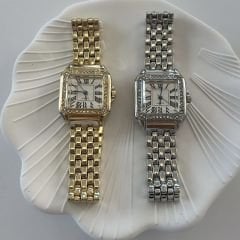 Zirkon Taşlı Kristal  Köşeli Roma Rakamlı Saat