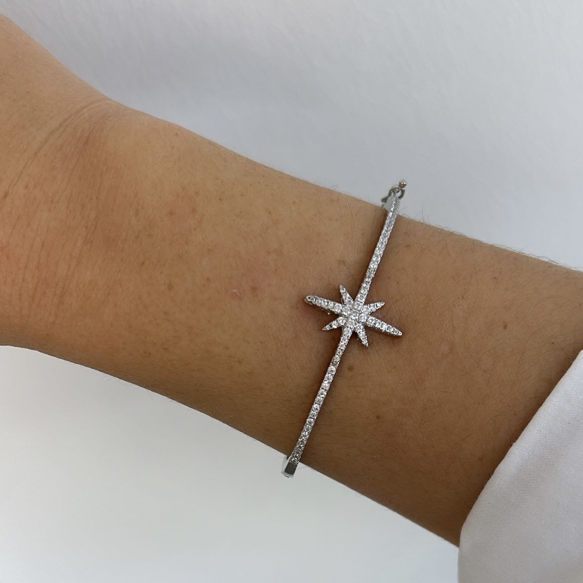 Özel Seri Zirkon Taşlı Kutup Yıldızlı Kelepçe 17cm