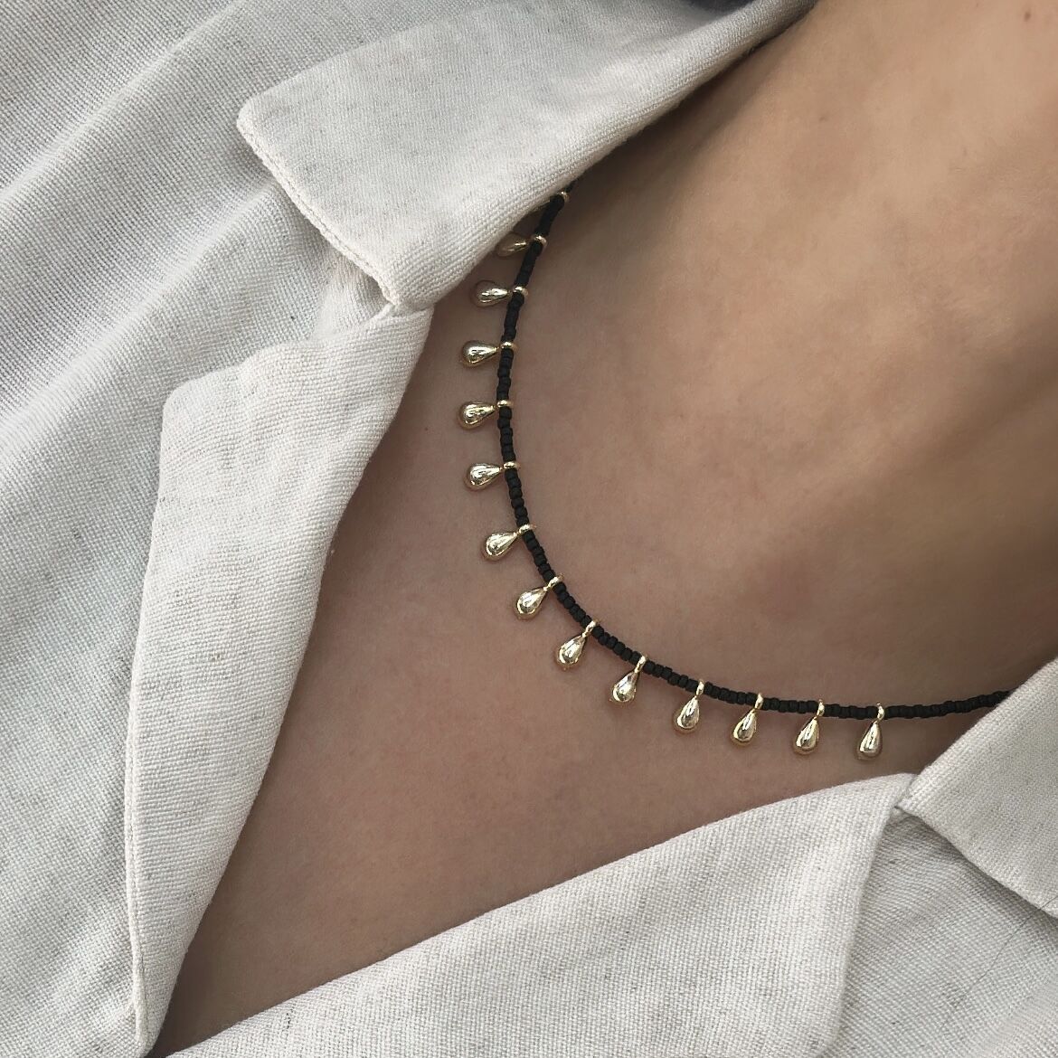 Özel Seri Su Damlası Siyah Kolye 43 cm