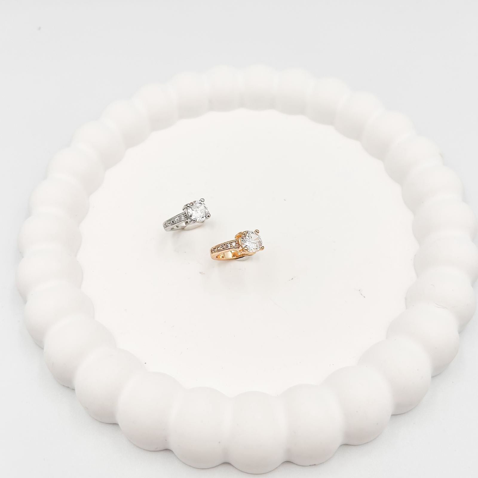 Özel Seri Zirkon Tek Taş Kıkırdak Küpe