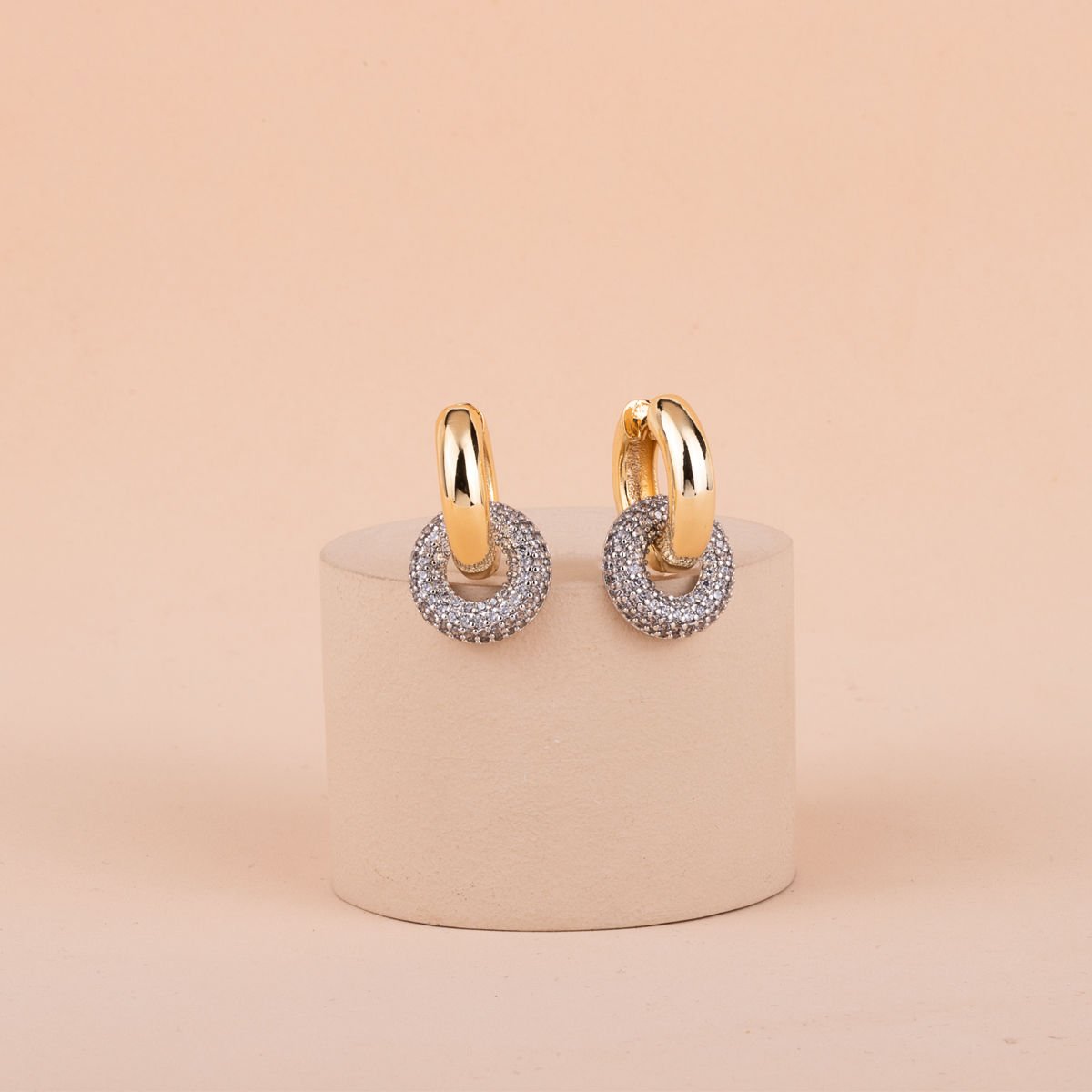 Özel Seri Zirkon Taşlı Halka Küpe