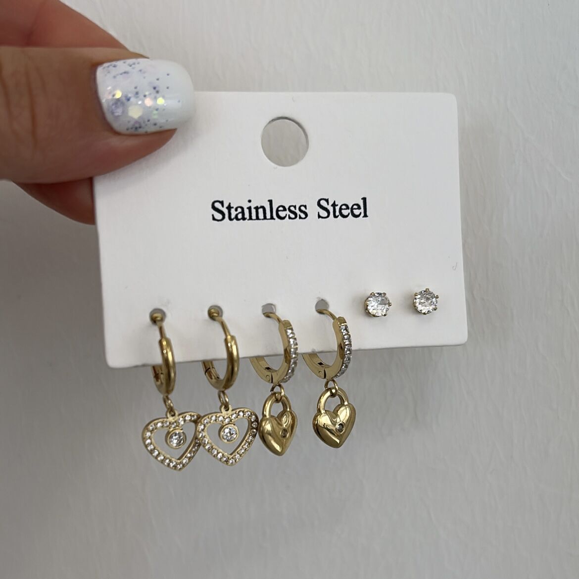 Çelik Kalpli 6' lı Set Küpe