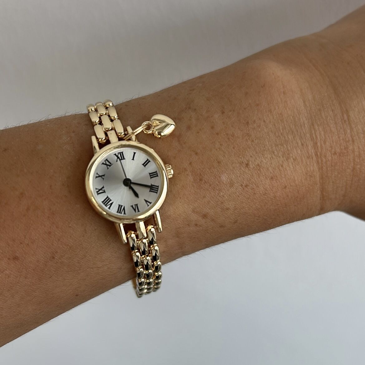 Kalp Charmlı Gold Saat