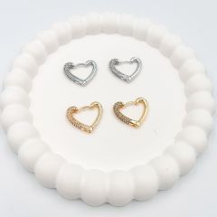 Özel Seri Zirkon Taşlı Kalpli Küpe 1,5cm