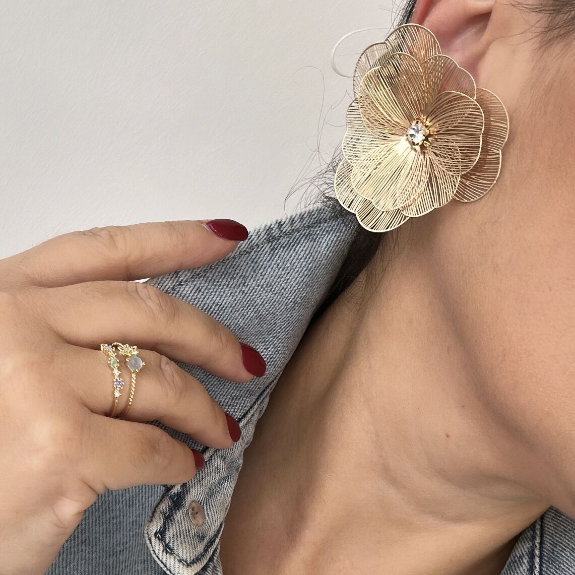 Özel Seri Taşlı Tel Çiçek Küpe 4 cm