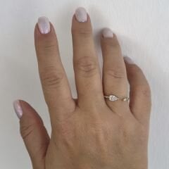 Özel Seri Zirkon Damla Taşı Yüzük (Ayarlı)