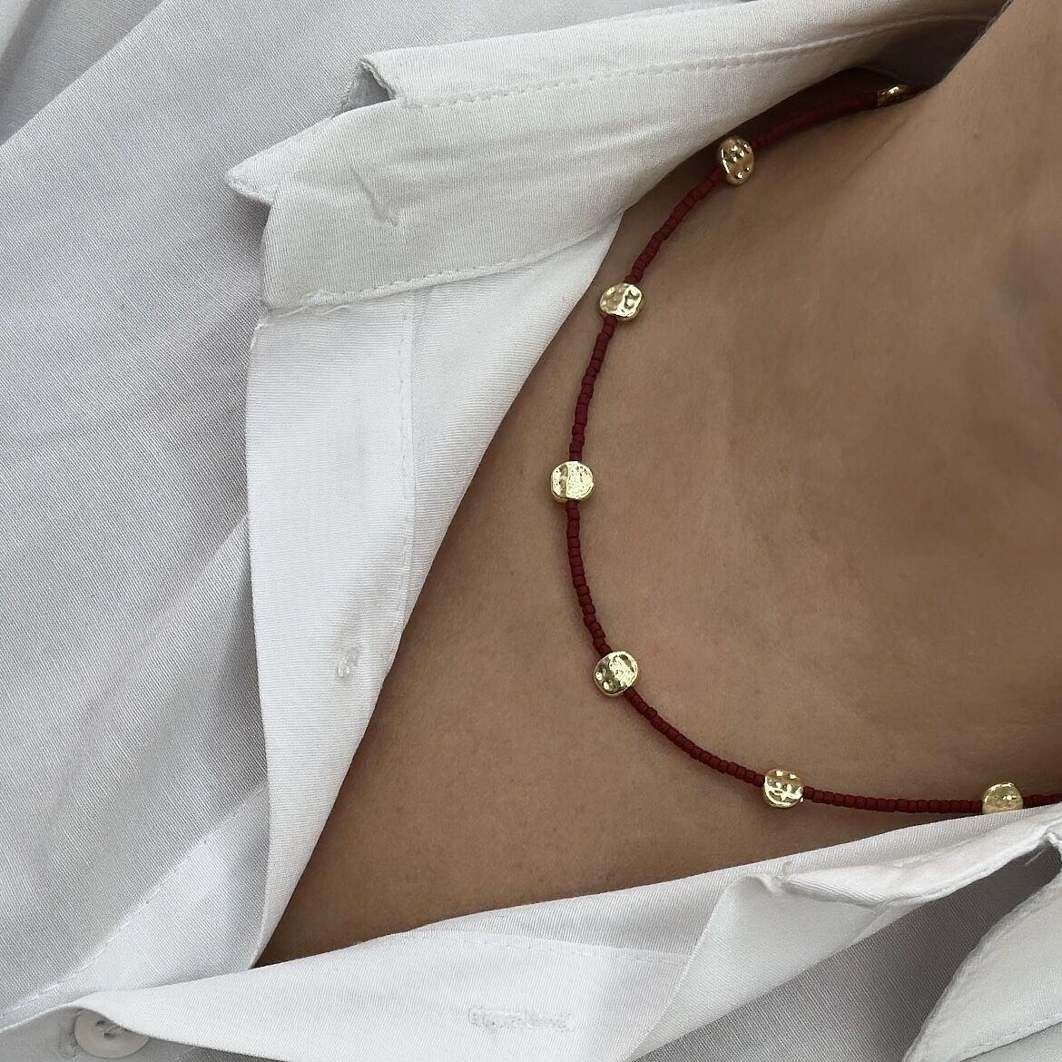 Özel Seri Bordo Kum Boncuklu Kolye 43 cm