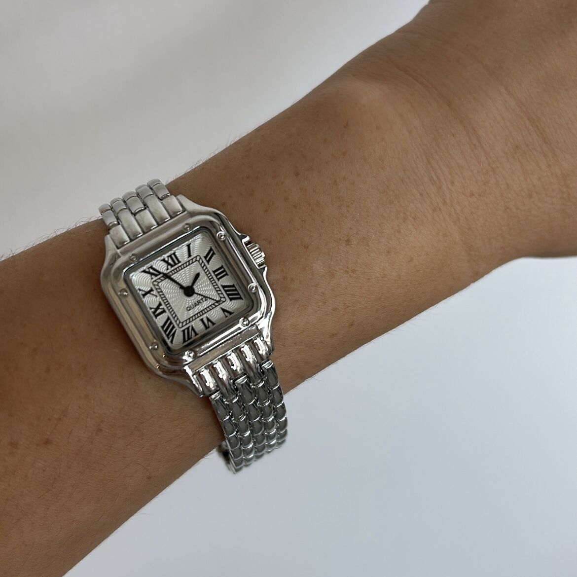 Gümüş 3cm Kare Kadranlı Saat