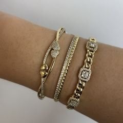 Vip Seri Zirkon Taşlı Kalpli Kelepçe 18cm