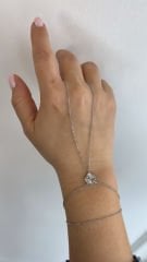 Özel Seri Gümüş Yonca Detaylı Şahmeran