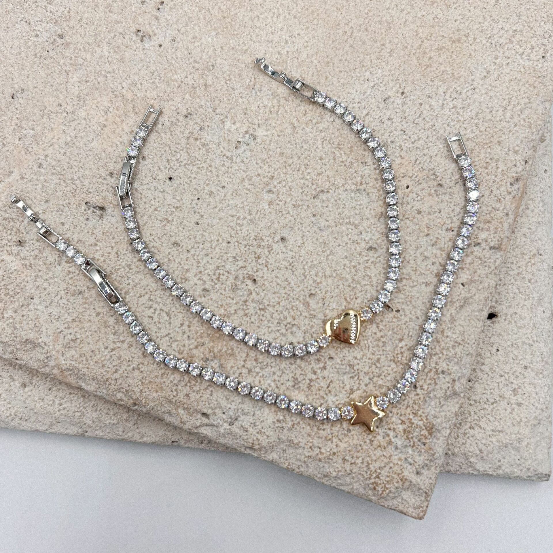 Özel Seri Zirkon Taşlı  Su Yolu  Bileklik 19cm