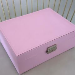 Deri Pembe Kaplamalı Kilitli Takı Kutusu 17x23x6 cm