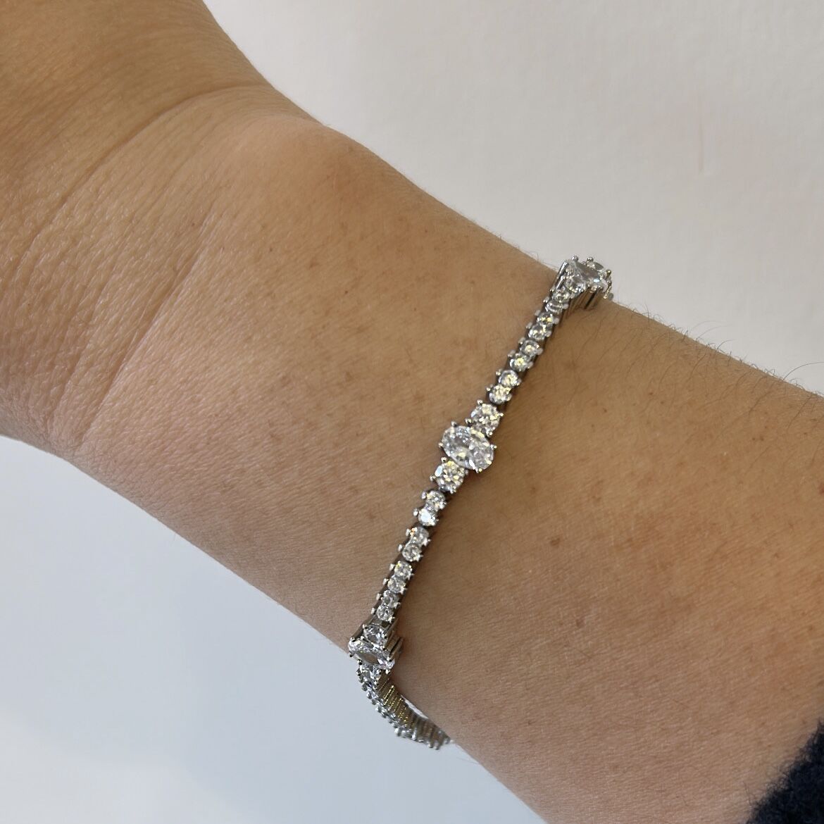 Vip Seri Zirkon Taşlı Pırlanta  Montür Su Yolu 20cm