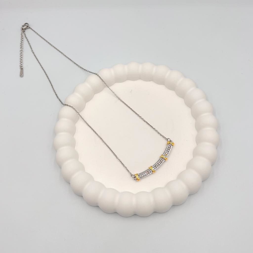 Özel Seri Zirkon Taşlı Xoxo Kolye 50cm
