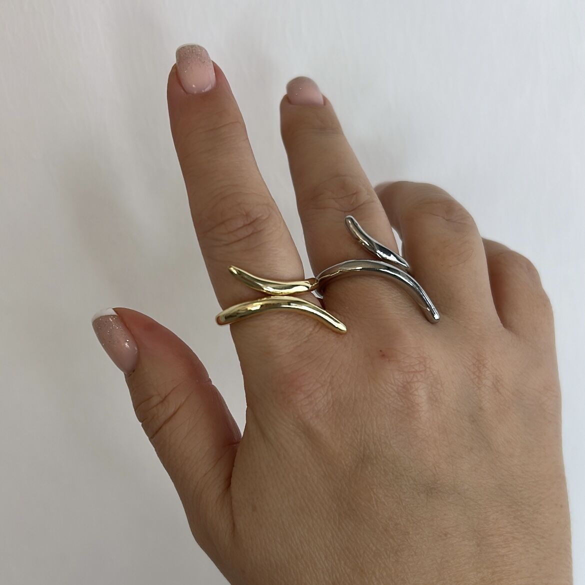 Özel Seri Kıvrımlı Yüzük