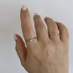 Özel Seri Zirkon Taşlı Minik Tek Taş Yüzük ( ayarlı)