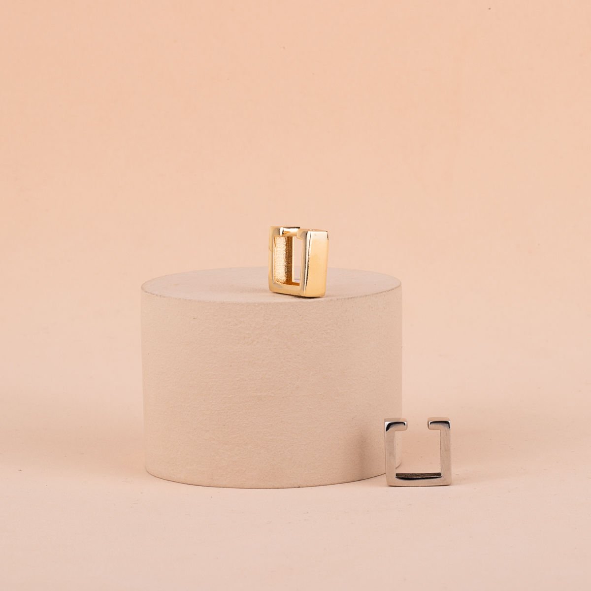 Özel Seri Köşeli Kıkırdak Küpe