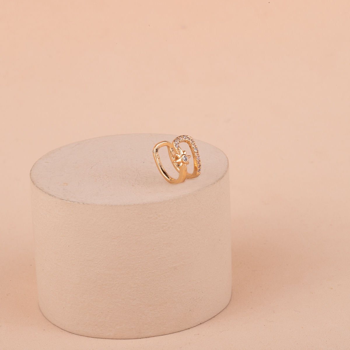 Özel Seri Zirkon Taşlı 2'Li Kıkırdak Küpe