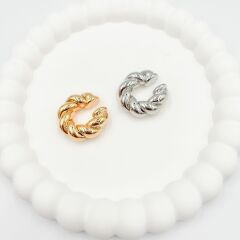 Özel Seri Burgulu Kıkırdak Küpe 2cm