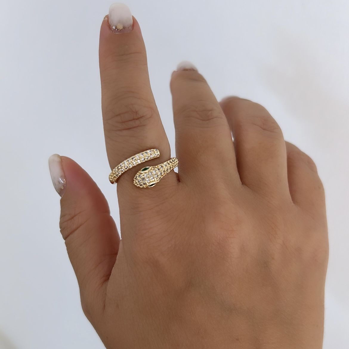 Özel Seri Zirkon Taşlı Snake Yüzük (ayarlı)
