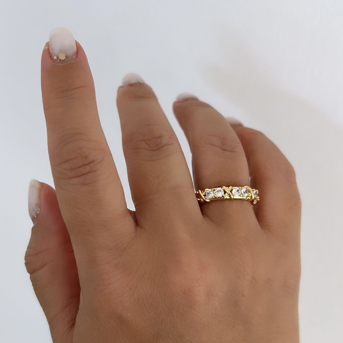 Özel Seri Xoxo Detaylı Tamtur Yüzük Gold