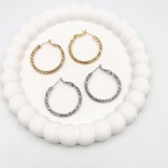 Özel Seri Tırtıklı Küpe 3cm