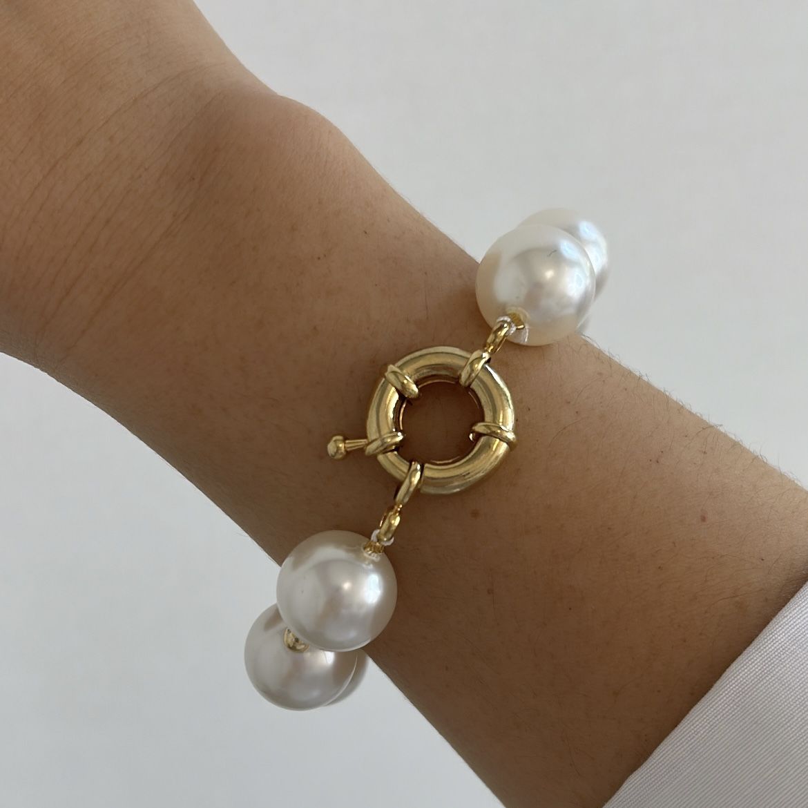 Dümen Kilit Detaylı İnci Bileklik 22cm