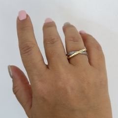 Özel Seri Zirkon Taşlı Çapraz Yüzük (ayarlı)