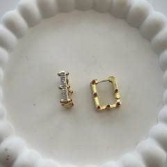 Özel Seri Zirkon Taşlı Bage Küpe 2cm