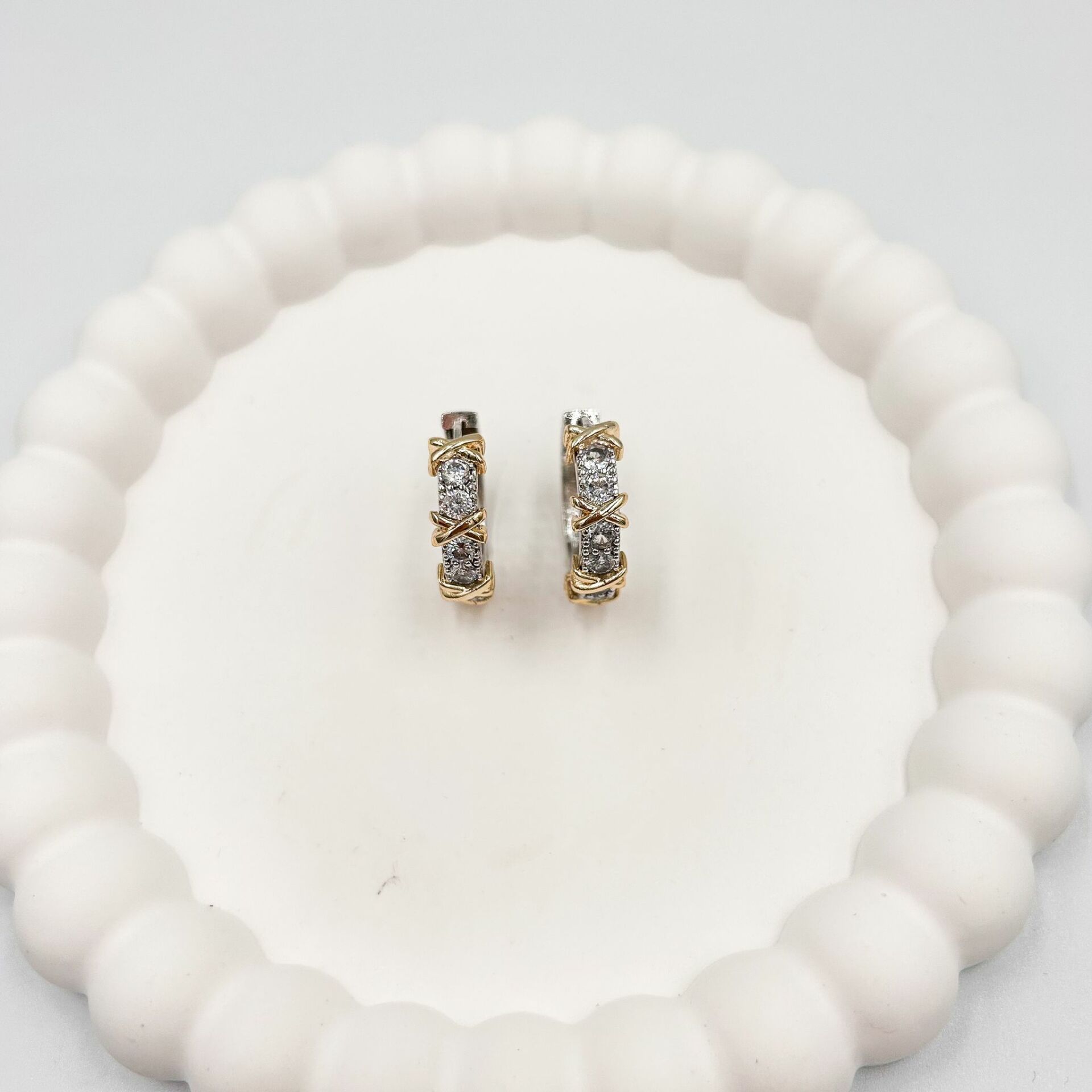 Özel Seri Zirkon Taşlı Halka Küpe 2cm