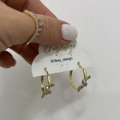 Özel Seri Zirkon Taşlı Düğüm Detaylı Küpe 2 cm