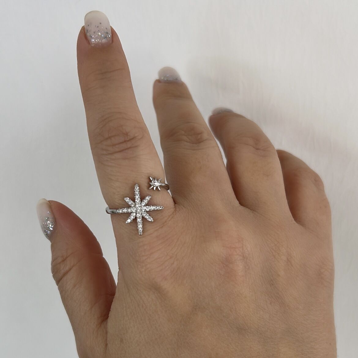 Özel Seri Zirkon Taşlı Kutup Yıldız Yüzük (ayarlı)