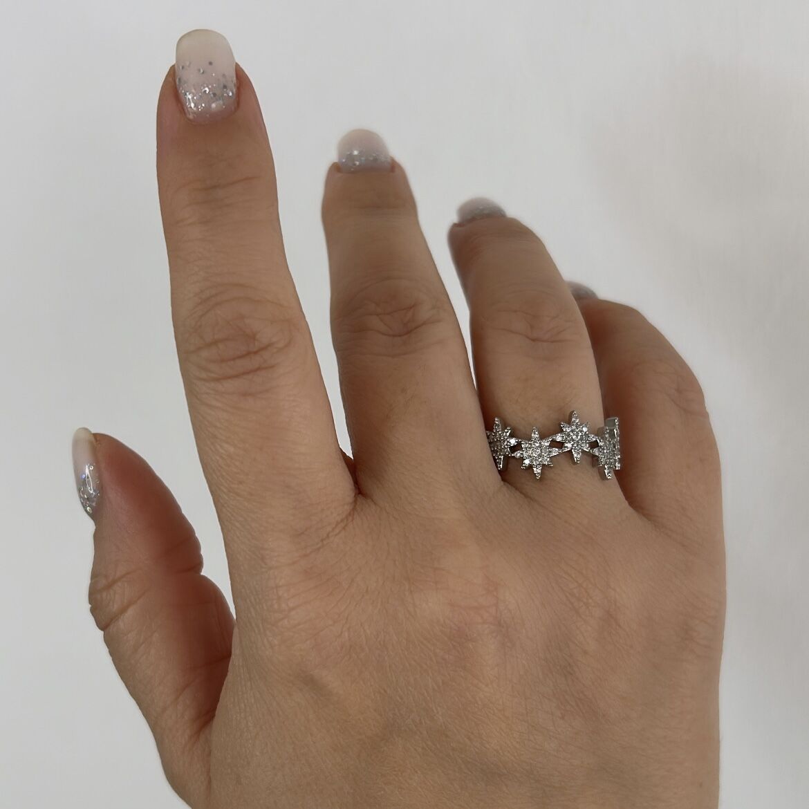 Özel  Seri Çoklu Kutup Yıldızlı Yüzük (ayarlı)